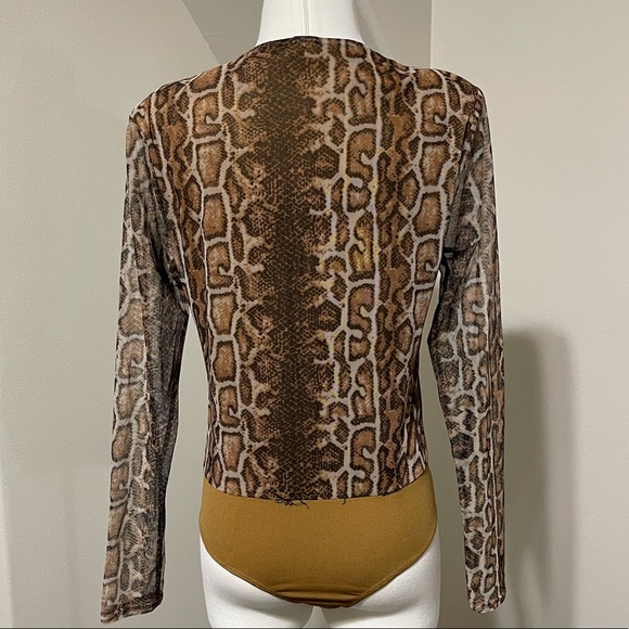Windsor Cheetah Print Bodysuit - Picture 2 of 3